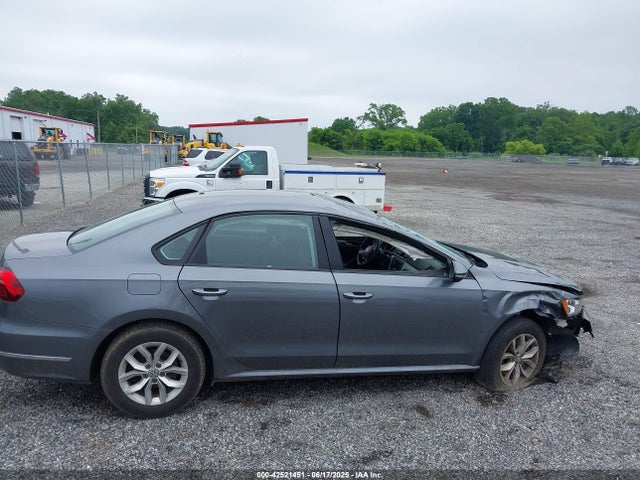 1VWAA7A34JC012135 Volkswagen 2.0 tsi