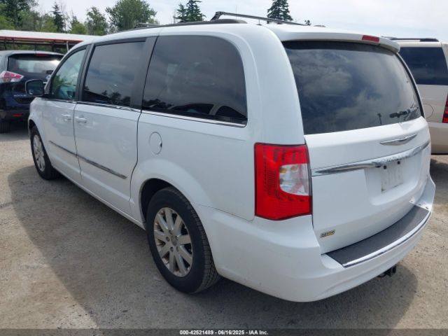 2015 CHRYSLER TOWN & COUNTRY 2C4RC1BG6FR545309 Photo 2