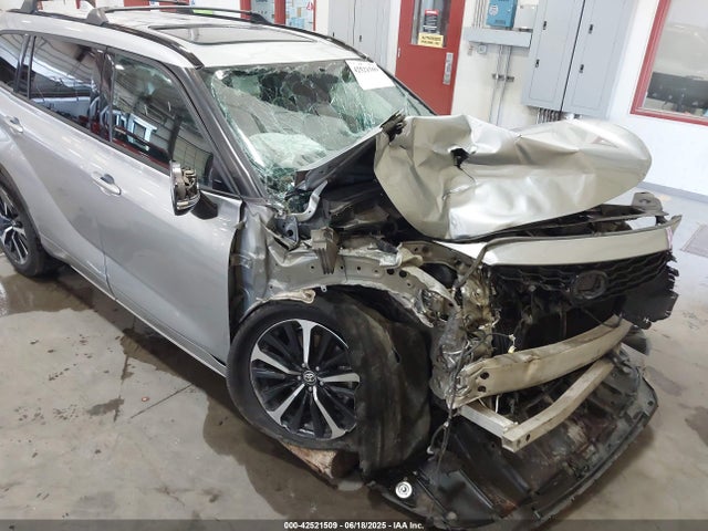 5TDJZRBH8MS072794 Toyota 2gr-fks