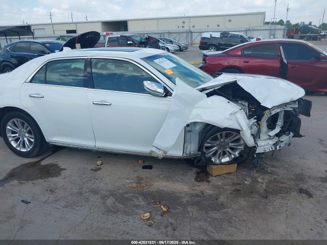 Chrysler 300 2016 2C3CCAEG9GH161330 Image 18