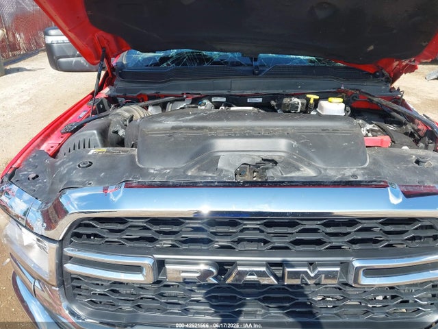 42521566 :رقم المزاد ، 3C63RRGL5RG358802 vin ، 2024 Ram 3500 Tradesman  4x4 8' Box مزاد بيع