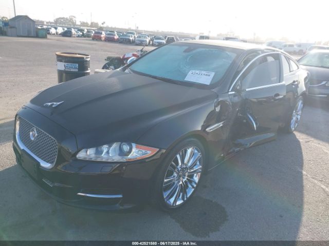 2011 JAGUAR XJ SAJWA2GB4BLV05133 Photo 1