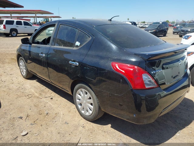 Nissan Versa 2016 3N1CN7AP7GL885395 Image 3