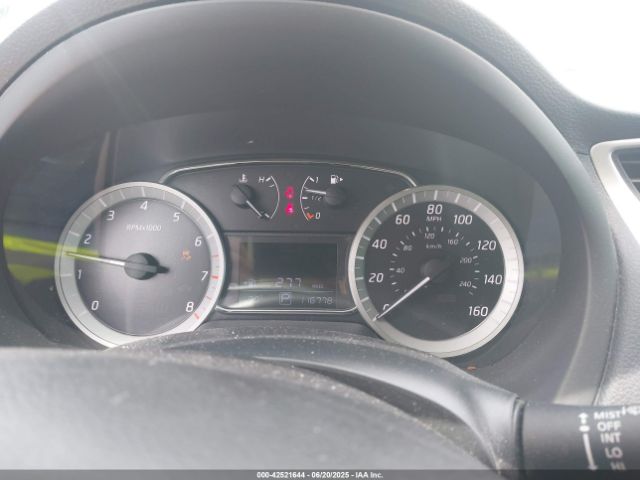 3N1AB7AP8EY285579 Nissan Sentra