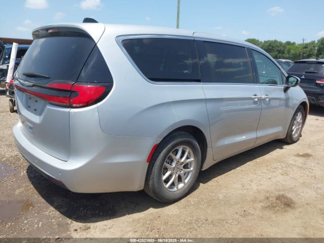 2023 CHRYSLER PACIFICA 2C4RC1BG8PR623994 Photo 3