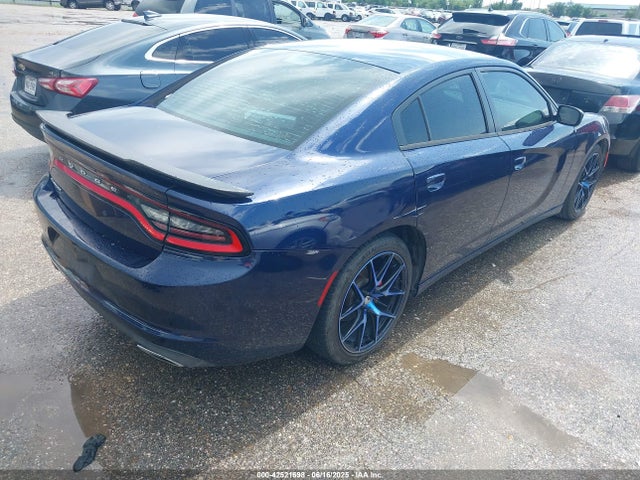 2C3CDXBG1GH180247 Dodge 2016