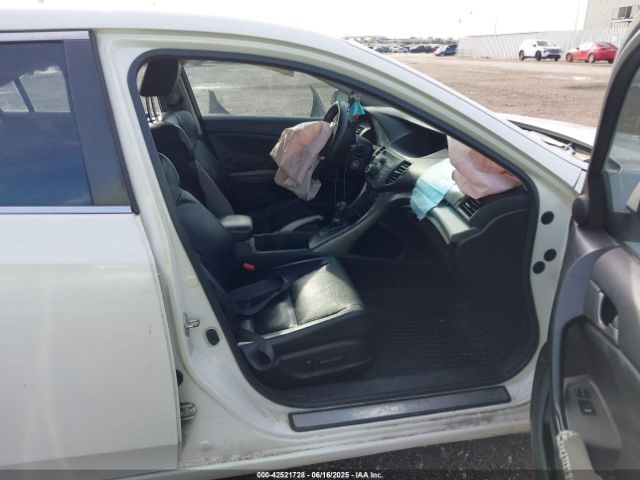 2010 ACURA TSX JH4CU2F65AC014824 Photo 4