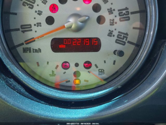 2003 MINI COOPER S WMWRE33413TD73088 Photo 6
