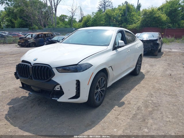 BMW 2025 2025 5UX33EX04S9Y77773 Image 2