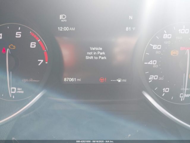 ZARFAEEN8J7597857 Alfa Romeo Giulia Ti Awd