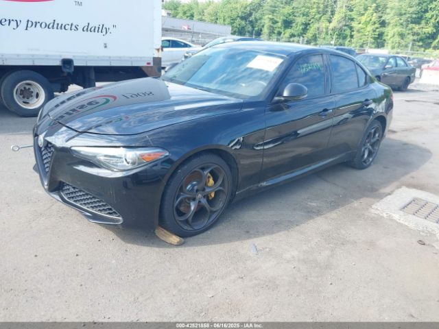 2018 ALFA ROMEO GIULIA ZARFAEEN8J7597857 Photo 1