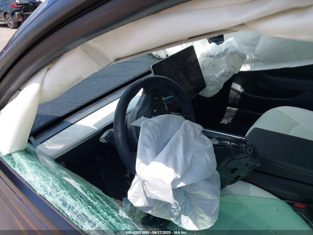 2023 TESLA MODEL 3 5YJ3E1EB1PF628157 Photo 6