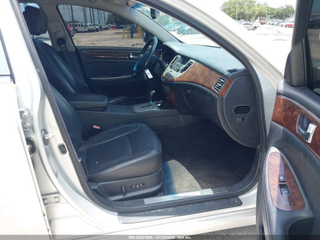 2011 HYUNDAI GENESIS KMHGC4DE2BU136415 Photo 4