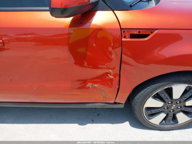 2018 KIA SOUL KNDJP3A52J7579500 Photo 5