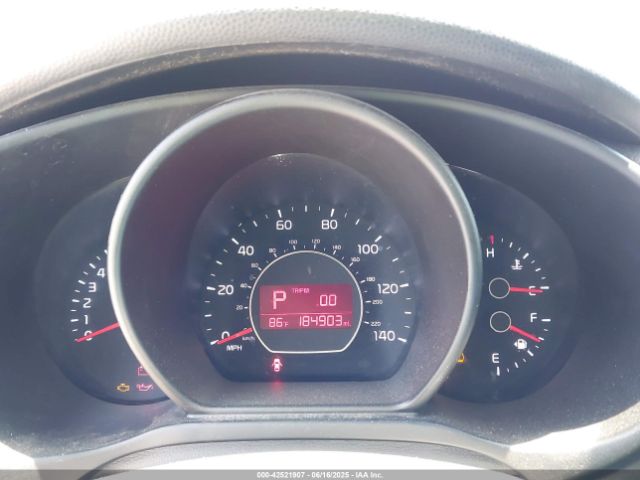2018 KIA SOUL KNDJP3A52J7579500 Photo 6