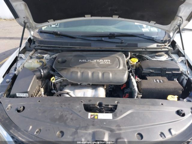 2015 CHRYSLER 200 1C3CCCAB4FN746280 Photo 9