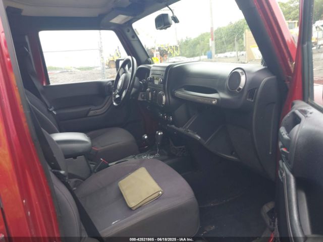 2013 JEEP WRANGLER UNLIMITED 1C4HJWDG7DL516077 Photo 4