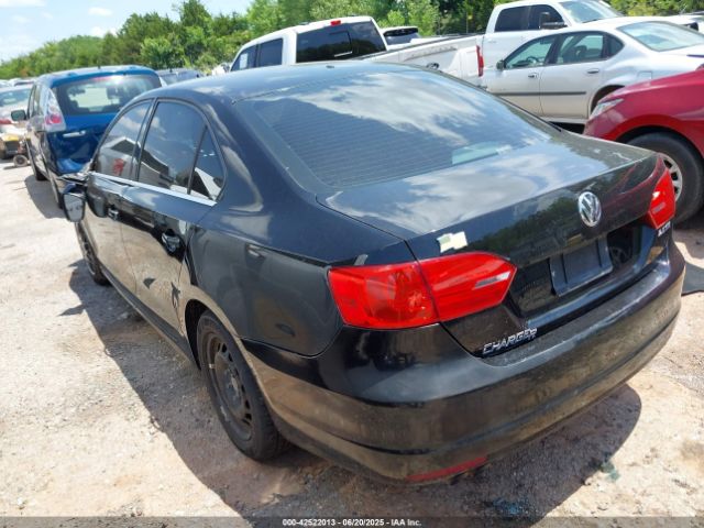2013 VOLKSWAGEN JETTA 3VWDX7AJ2DM221158 Photo 2