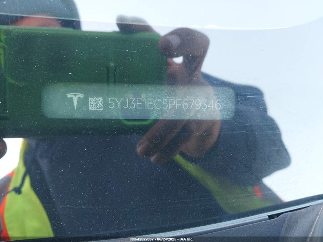 2023 TESLA MODEL 3 5YJ3E1EC5PF679346 Photo 8