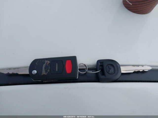 JM1DE1KZ9E0179912 Mazda Mazda2 Sport