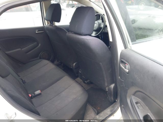 JM1DE1KZ9E0179912 Mazda Mazda2 Sport