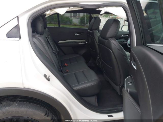 2022 CADILLAC XT4 1GYFZDR42NF128199 Photo 7