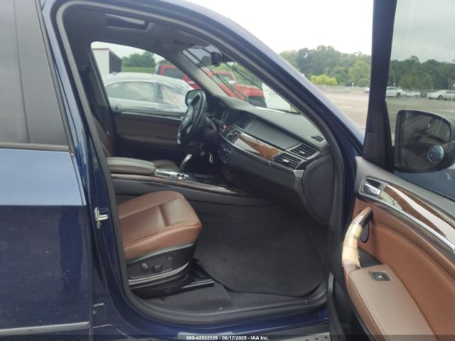 2011 BMW X5 5UXZV4C50BL415343 Photo 4
