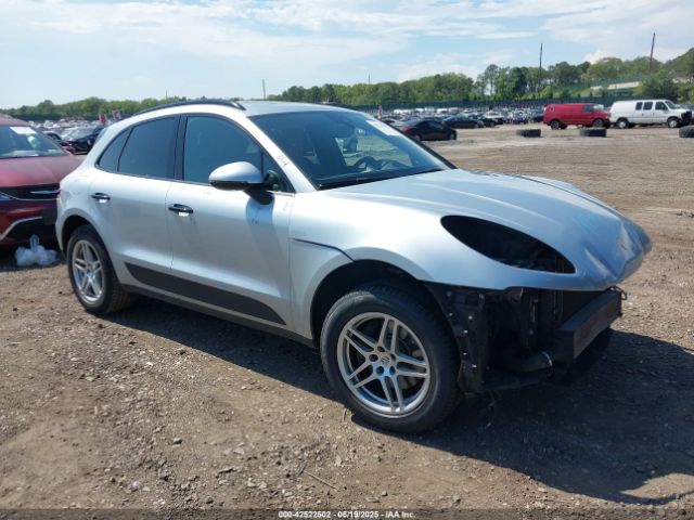 2018 PORSCHE MACAN WP1AA2A59JLB04041