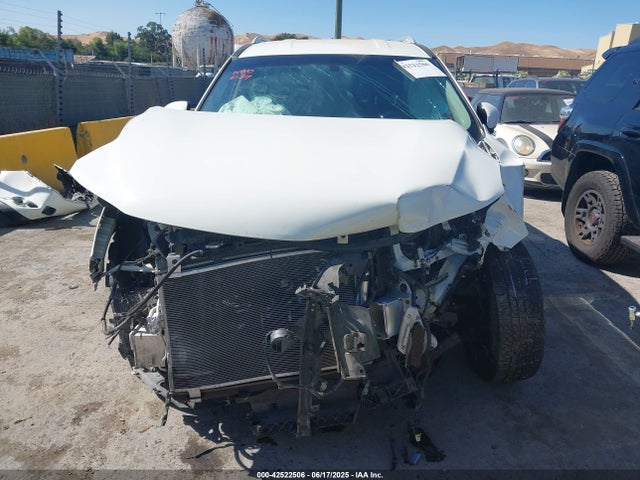 Nissan 2016 2016 5N1AR2MN5GC623646 Image 13