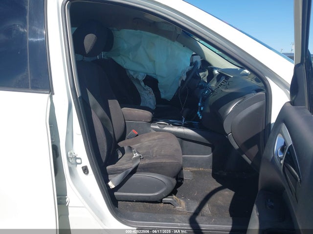 Nissan 2016 2016 5N1AR2MN5GC623646 Image 5