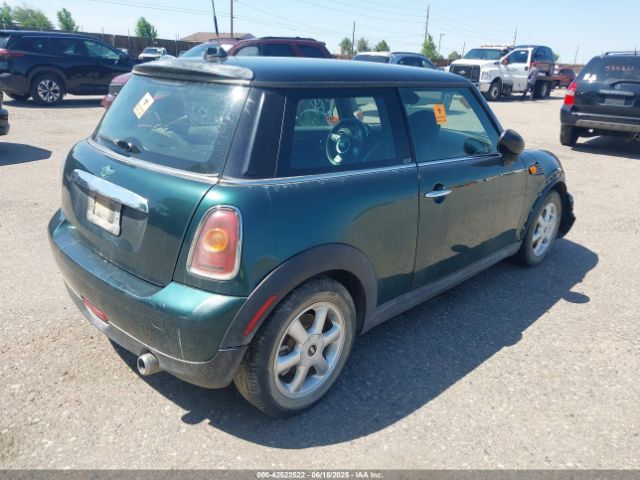2008 MINI COOPER WMWMF33528TU65542 Photo 3