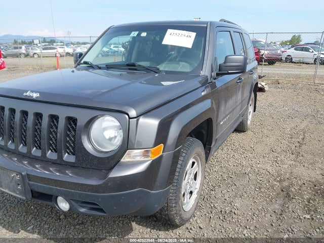 1C4NJRBB8ED751952 Jeep 2014