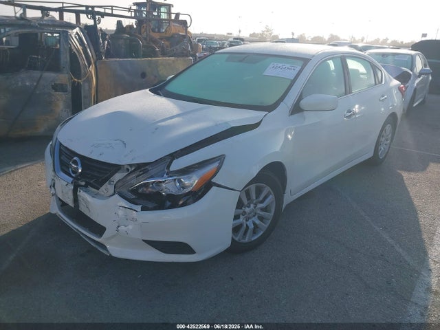 1N4AL3APXHC161643 Nissan 2017