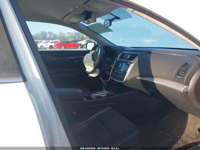 1N4AL3APXHC161643 Nissan 2017