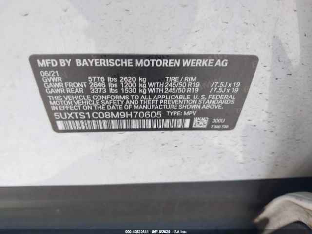 2021 BMW X3 PHEV 5UXTS1C08M9H70605 Photo 8