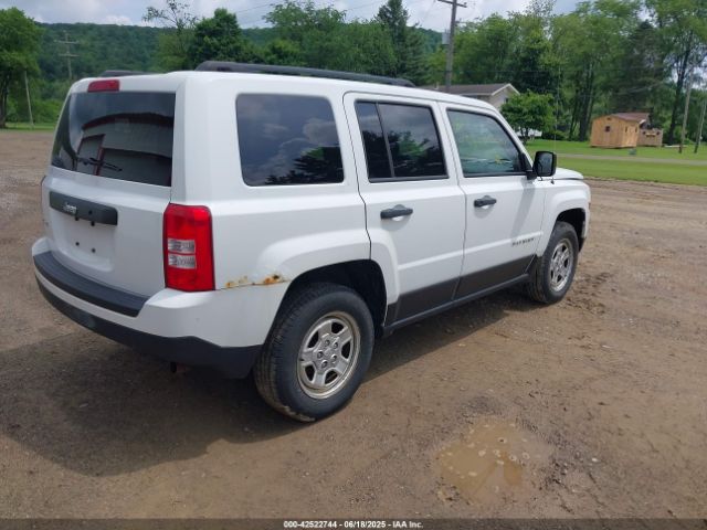 2014 JEEP PATRIOT 1C4NJRBB1ED924355 Photo 3