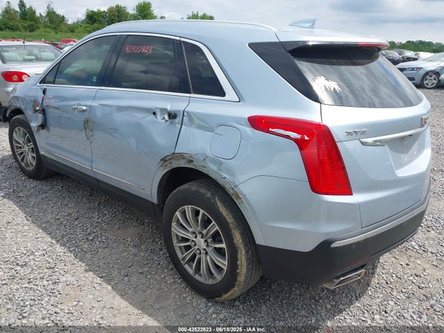 2017 CADILLAC XT5 1GYKNBRS6HZ298792 Photo 2