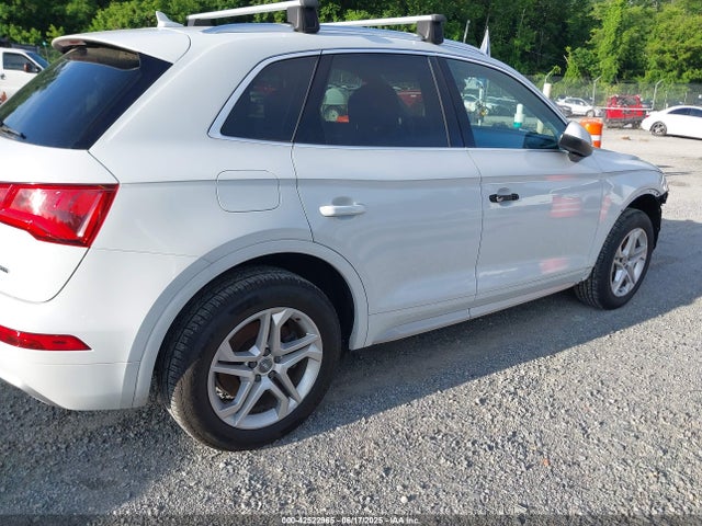 2019 AUDI Q5 WA1ANAFYXK2126876 Photo 3