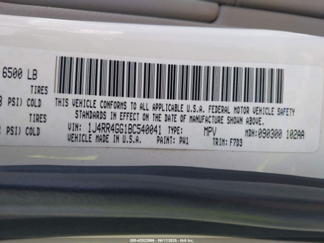 2011 JEEP GRAND CHEROKEE 1J4RR4GG1BC540041 Photo 8