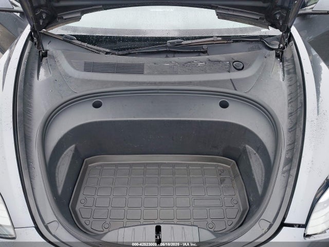 2023 TESLA MODEL 3 5YJ3E1EA5PF675666 Photo 9