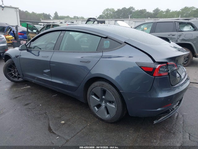 2023 TESLA MODEL 3 5YJ3E1EA5PF675666 Photo 2