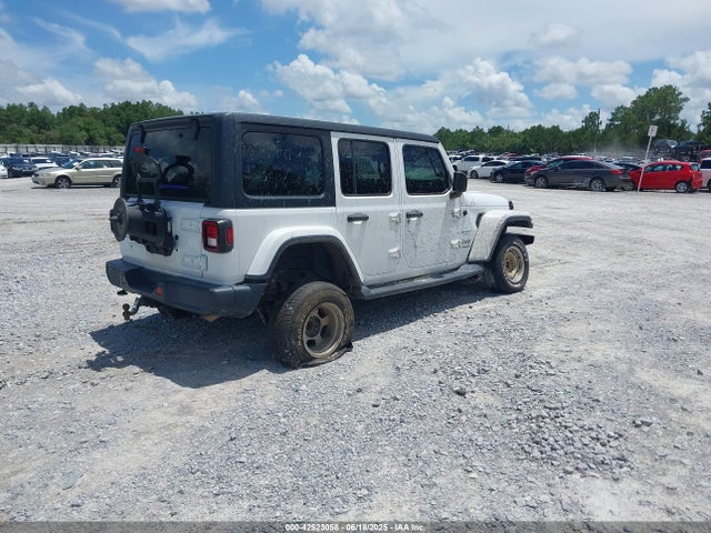 1C4HJXEG1JW233043 Jeep 2018