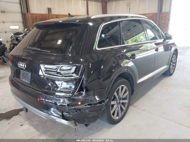 2019 AUDI Q7 WA1LAAF7XKD011730 Photo 5