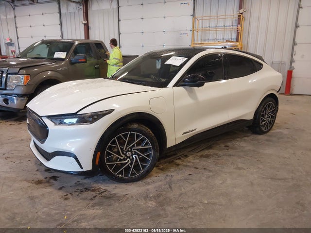 Ford 2022 2022 3FMTK3SU5NMA56041 Image 2