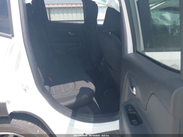 2022 JEEP RENEGADE ZACNJDB11NPN44179 Photo 7
