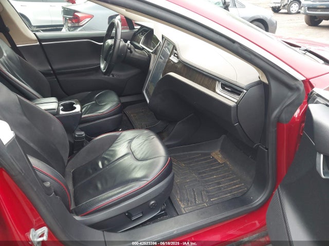 2013 TESLA MODEL S 5YJSA1DP1DFP10048 Photo 4