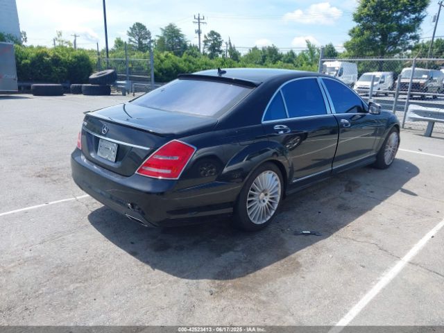 2010 MERCEDES-BENZ S 550 WDDNG7BB8AA313436 Photo 3