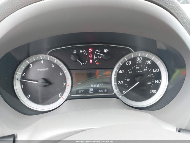 3N1AB7AP9EY293481 Nissan 2014