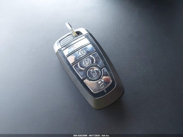 5LM5J7XC7PGL13911 Lincoln gtdi