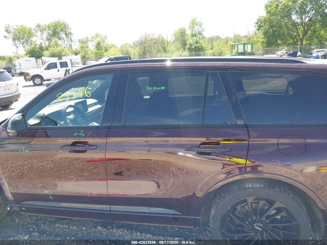 5LM5J7XC7PGL13911 Lincoln gtdi